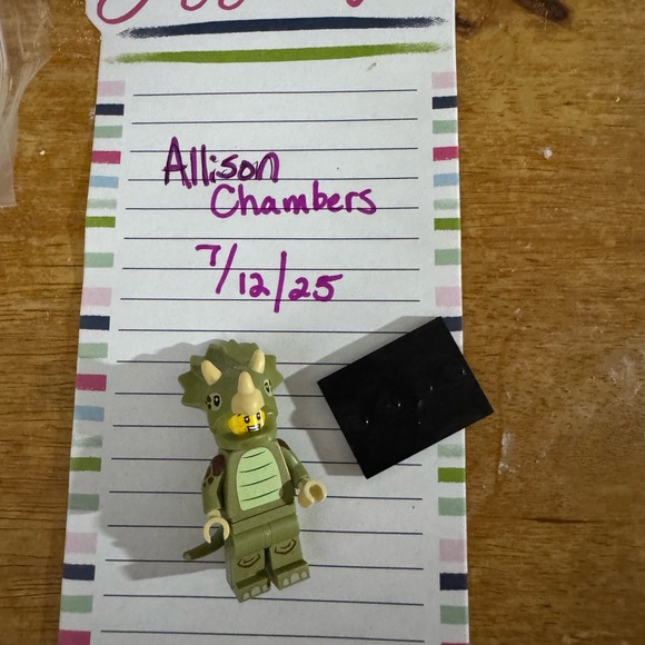 LEGO Minifigures Assorted Series Collection - Picture 9 of 13